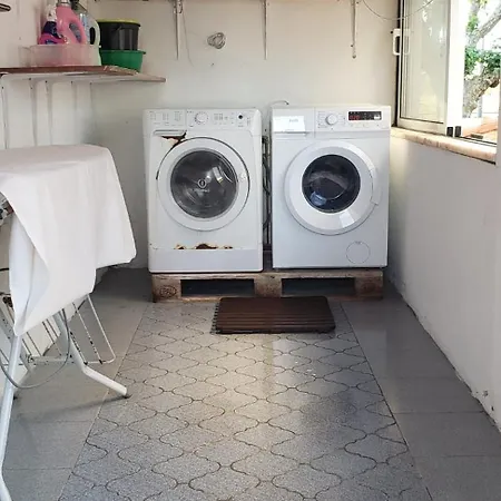 Hostel House Mariona