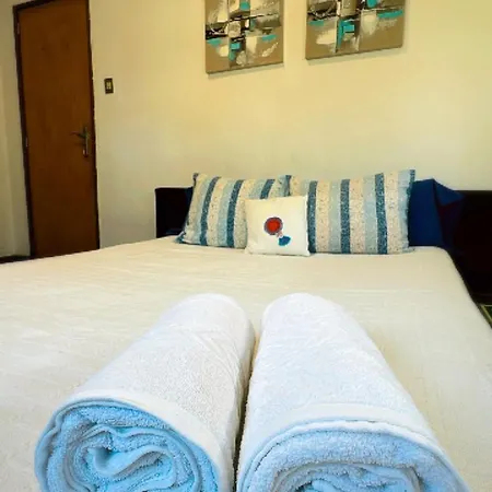 Hostel House Mariona Caminha