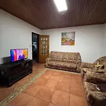 Albergue House Mariona *
