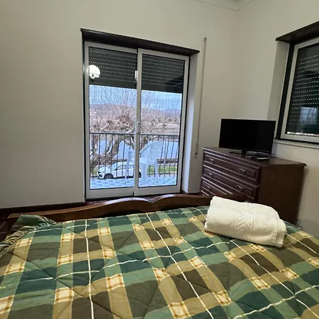 旅馆 House Mariona