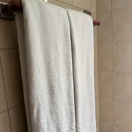 House Mariona 卡米尼亚