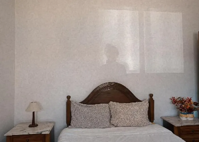 Hostel House Mariona