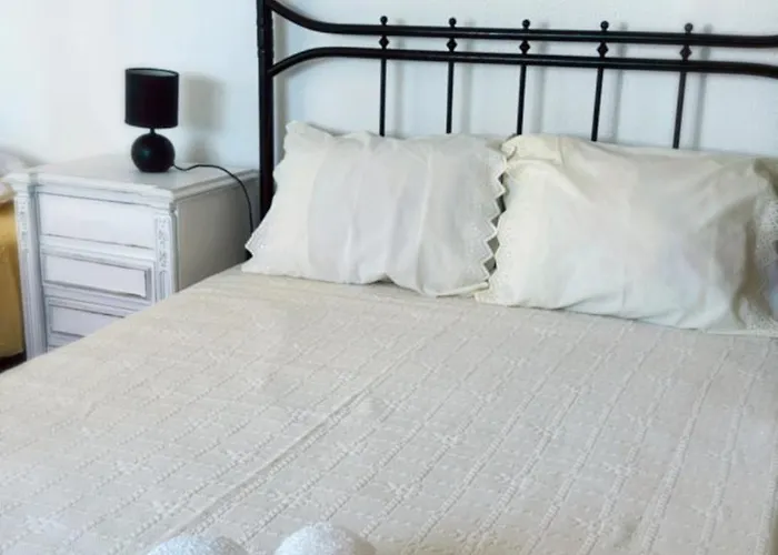 House Mariona Hostel *