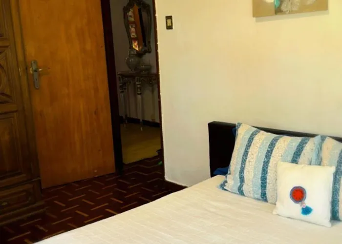 Hostel House Mariona