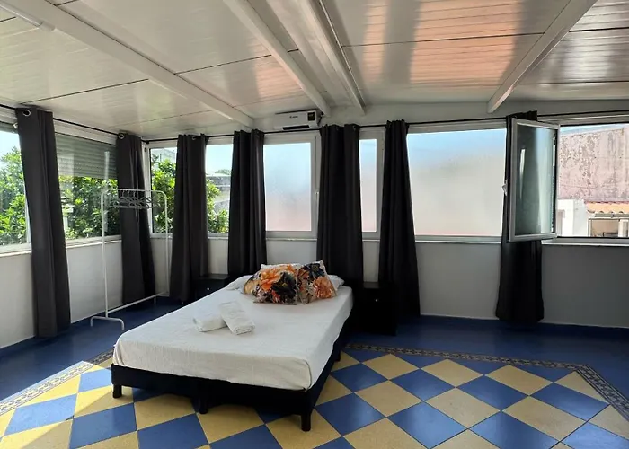 Hostel House Mariona